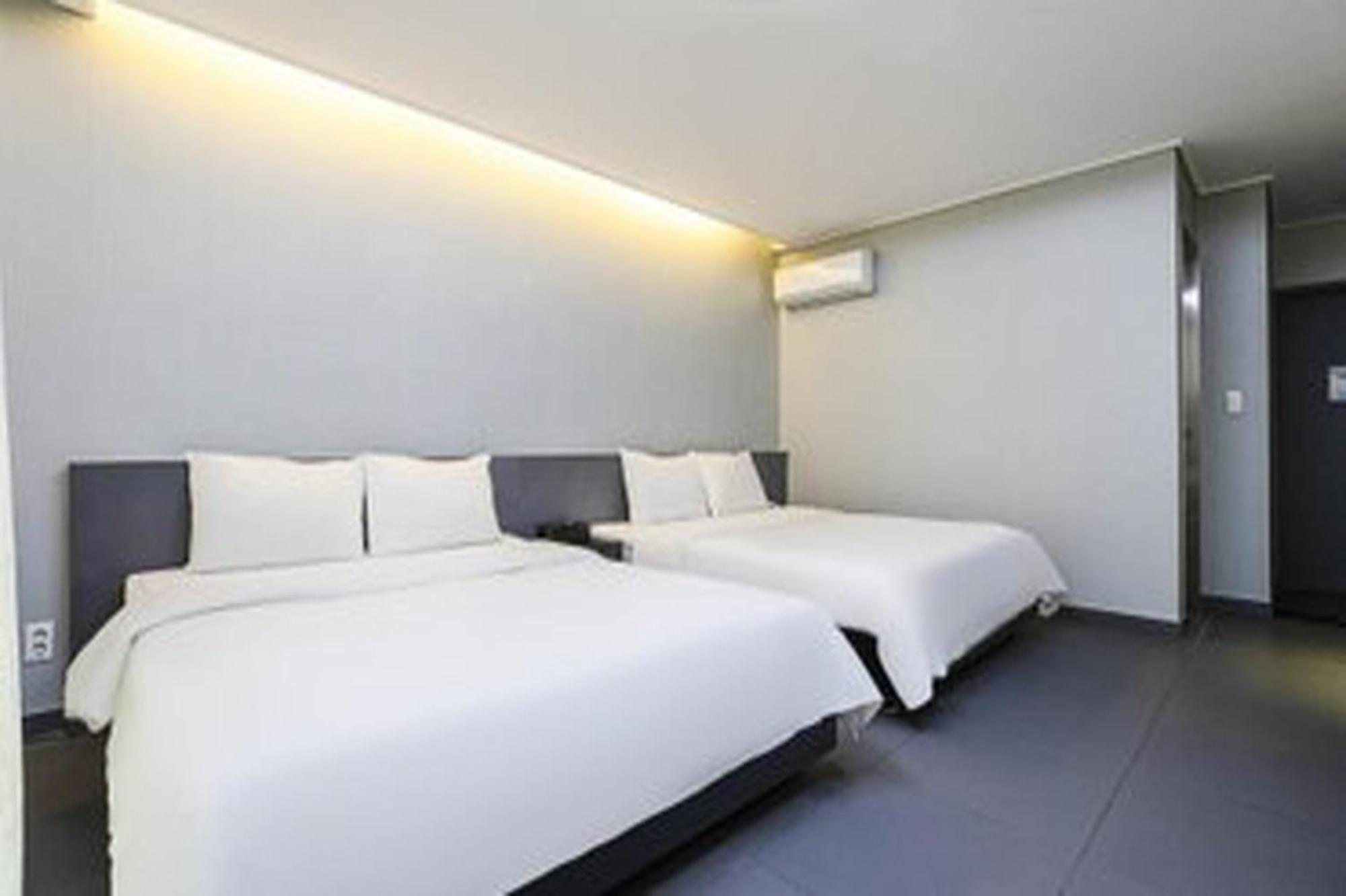 G Tourist Hotel Wolmido Ίντσεον Εξωτερικό φωτογραφία