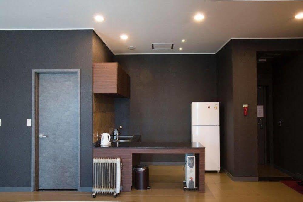 G Tourist Hotel Wolmido Ίντσεον Εξωτερικό φωτογραφία