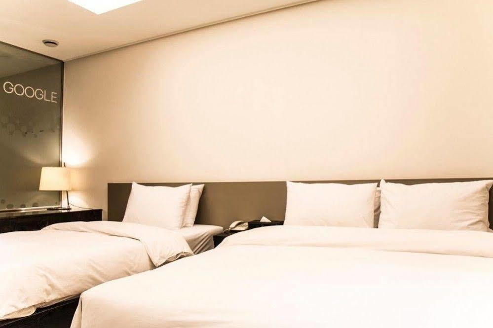 G Tourist Hotel Wolmido Ίντσεον Εξωτερικό φωτογραφία