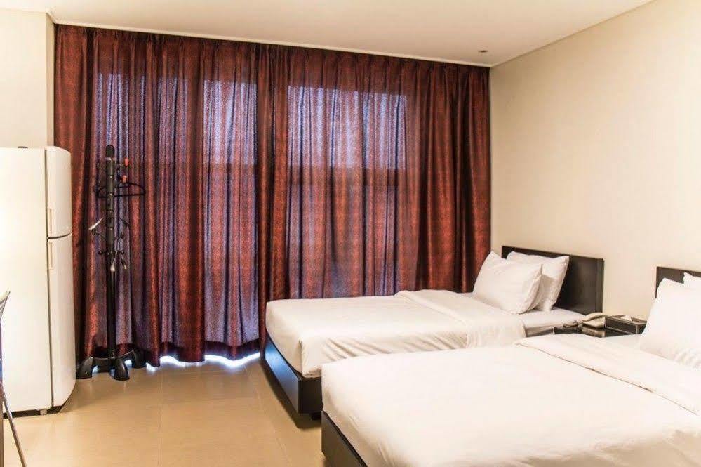 G Tourist Hotel Wolmido Ίντσεον Εξωτερικό φωτογραφία